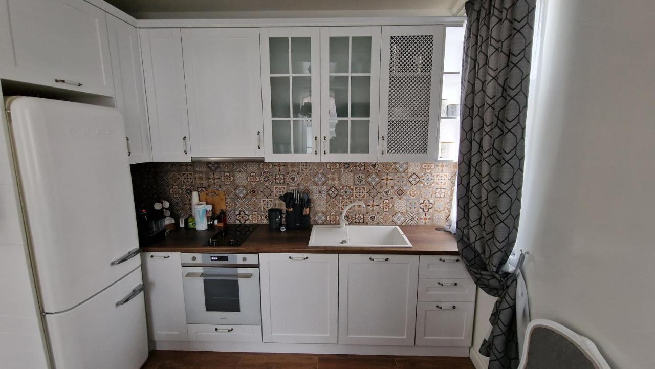 Fs Apartments - Beautiful Apartment In The Artistic Part Of Veliko Tŭrnovo Exterior photo