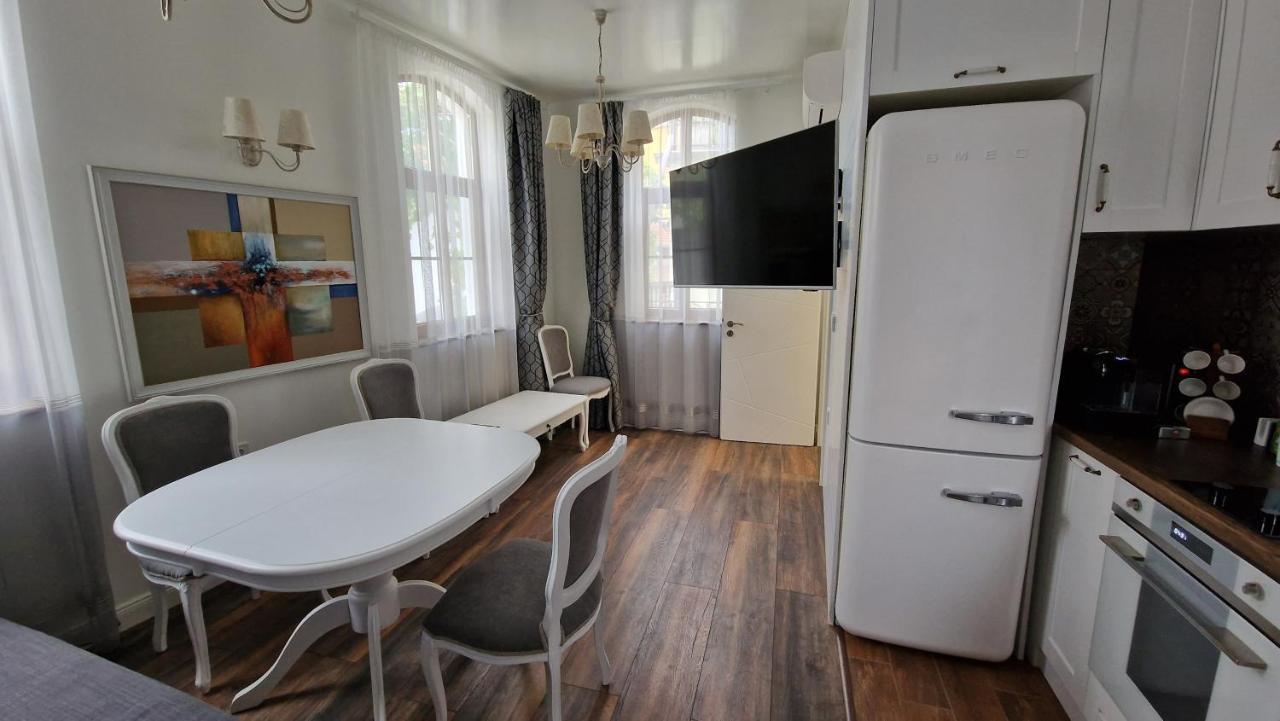 Fs Apartments - Beautiful Apartment In The Artistic Part Of Veliko Tŭrnovo Exterior photo